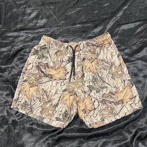 Camo Leaf Print Shorts
